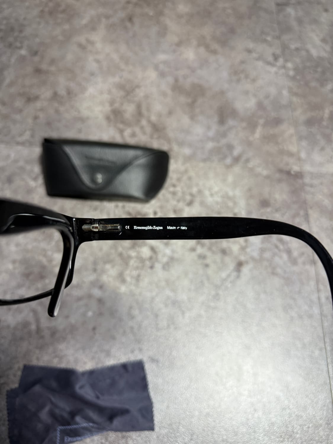 에르메네질도 제냐 뿔테 안경 상품이미지3