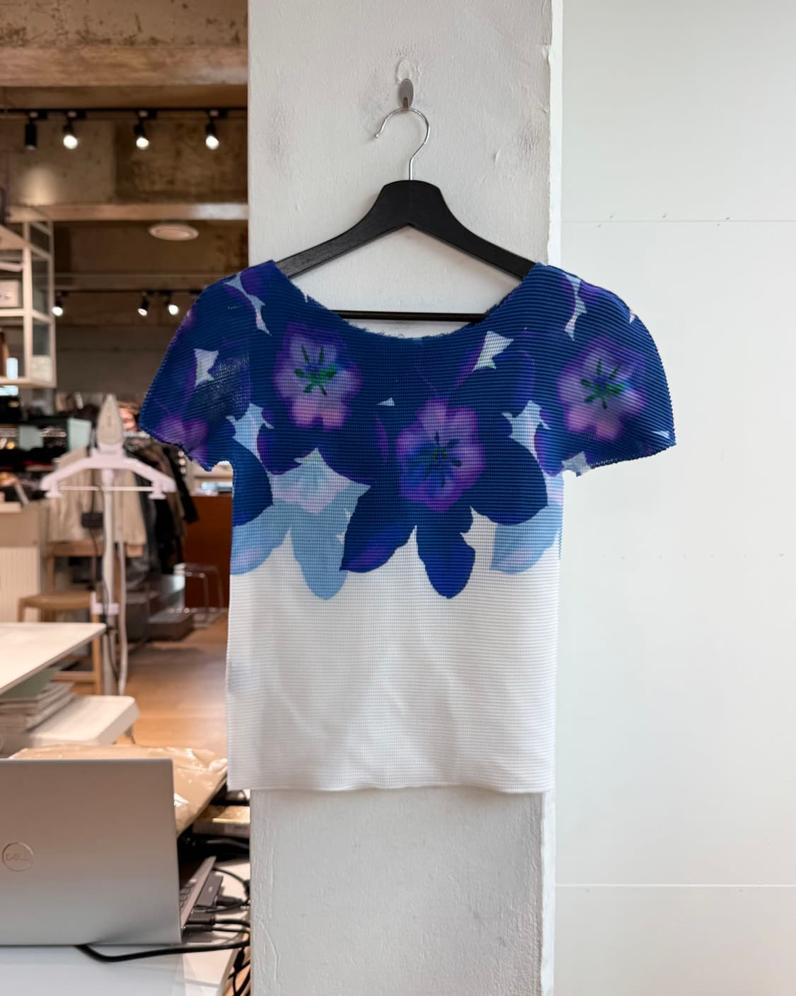 이세이미야케 미 블루 화이트 플로랄 하프티 상품이미지2