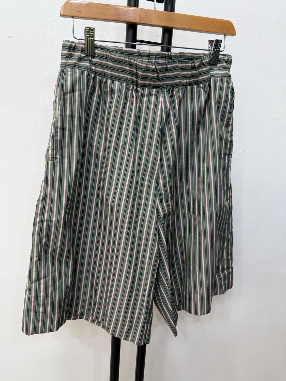 정품) 드리스반노튼 남성 오버핏 반바지 XS 상품이미지2