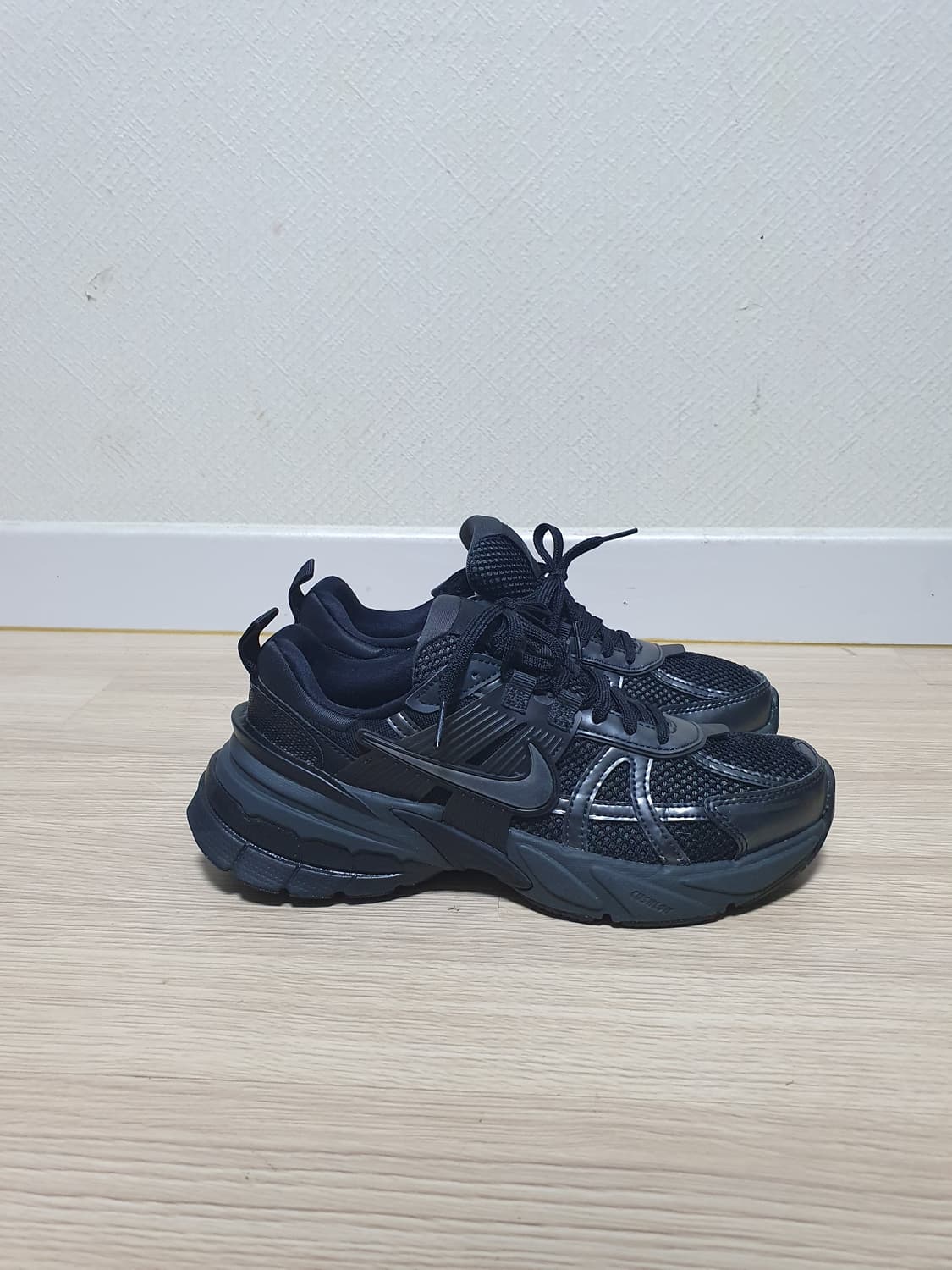 나이키 v2k 런 운동화 235 상품이미지1