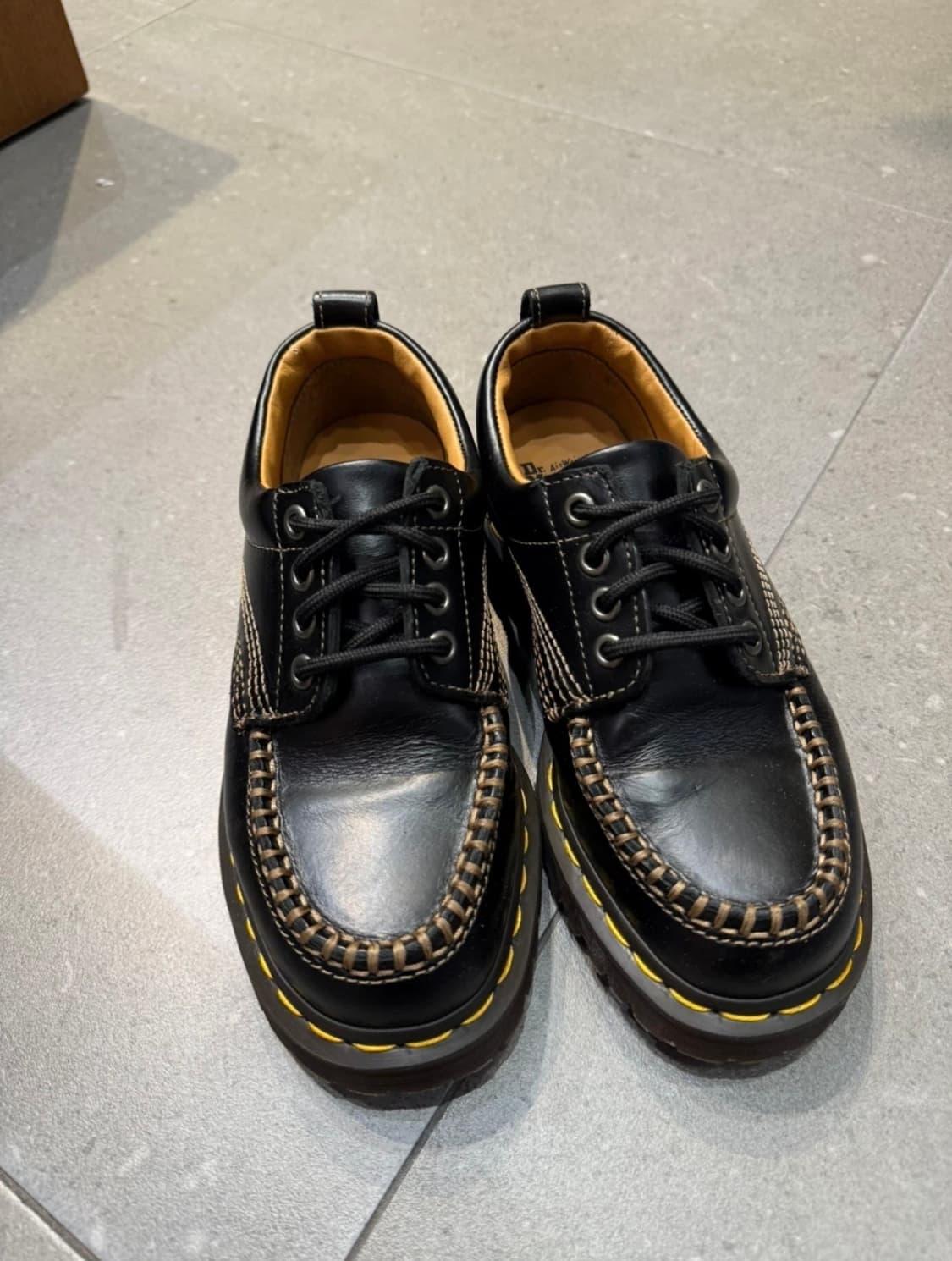 닥터마틴 로웰 블랙 uk 3 상품이미지1