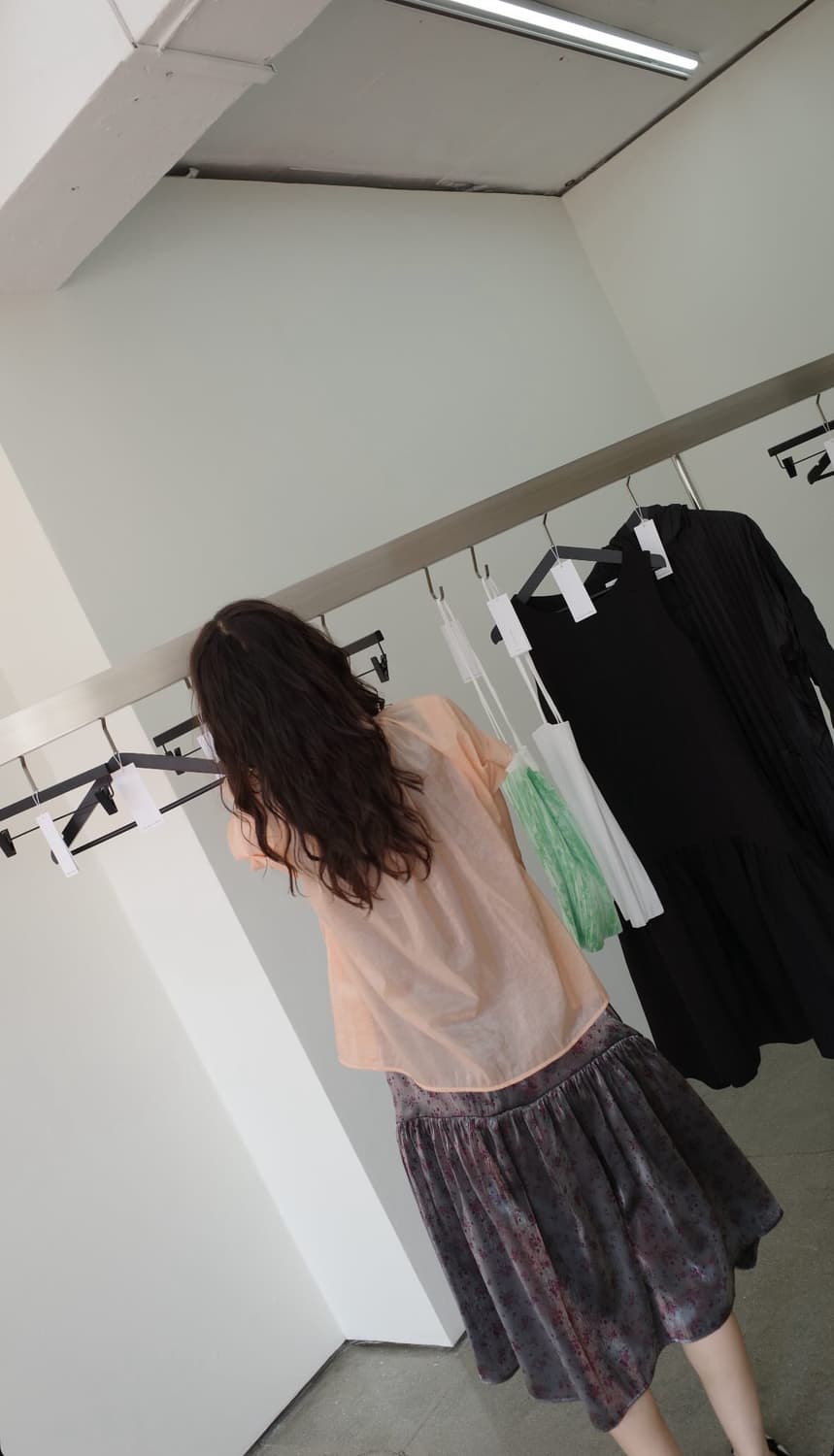 포코포스카 AIRY SMOCK BLOUSE (APRICOT) 상품이미지3