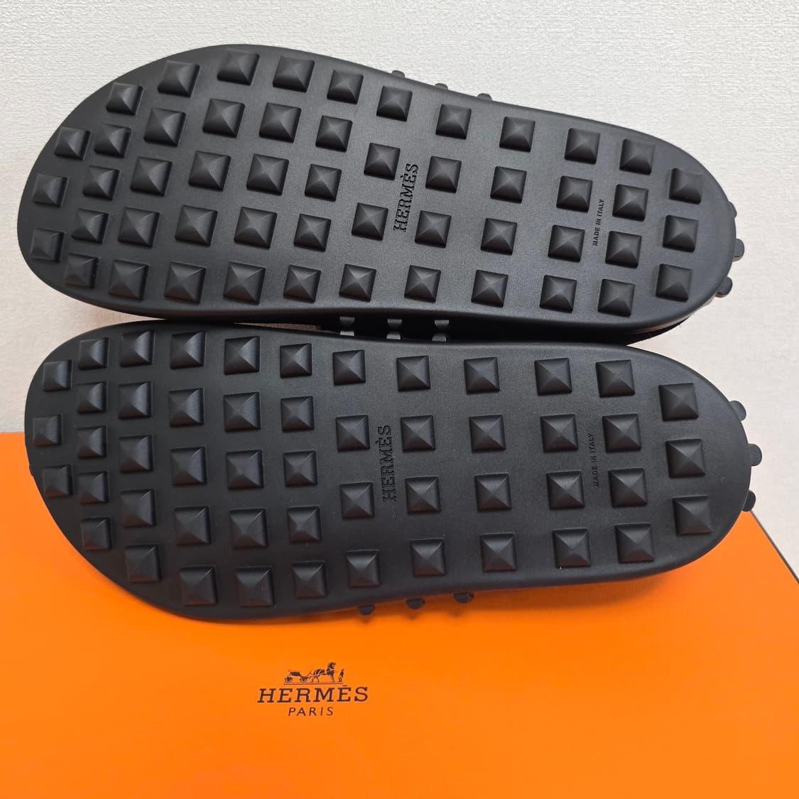 새상품 에르메스 lazy 로퍼 모카신 36.5사이즈 판매 상품이미지4
