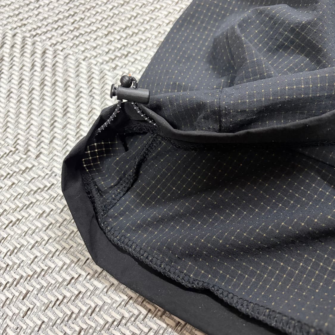 (100)코오롱 에어도트 블랙 후드티 상품이미지4