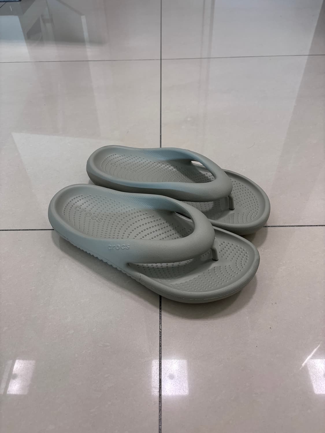 270 크록스 쪼리 상품이미지1