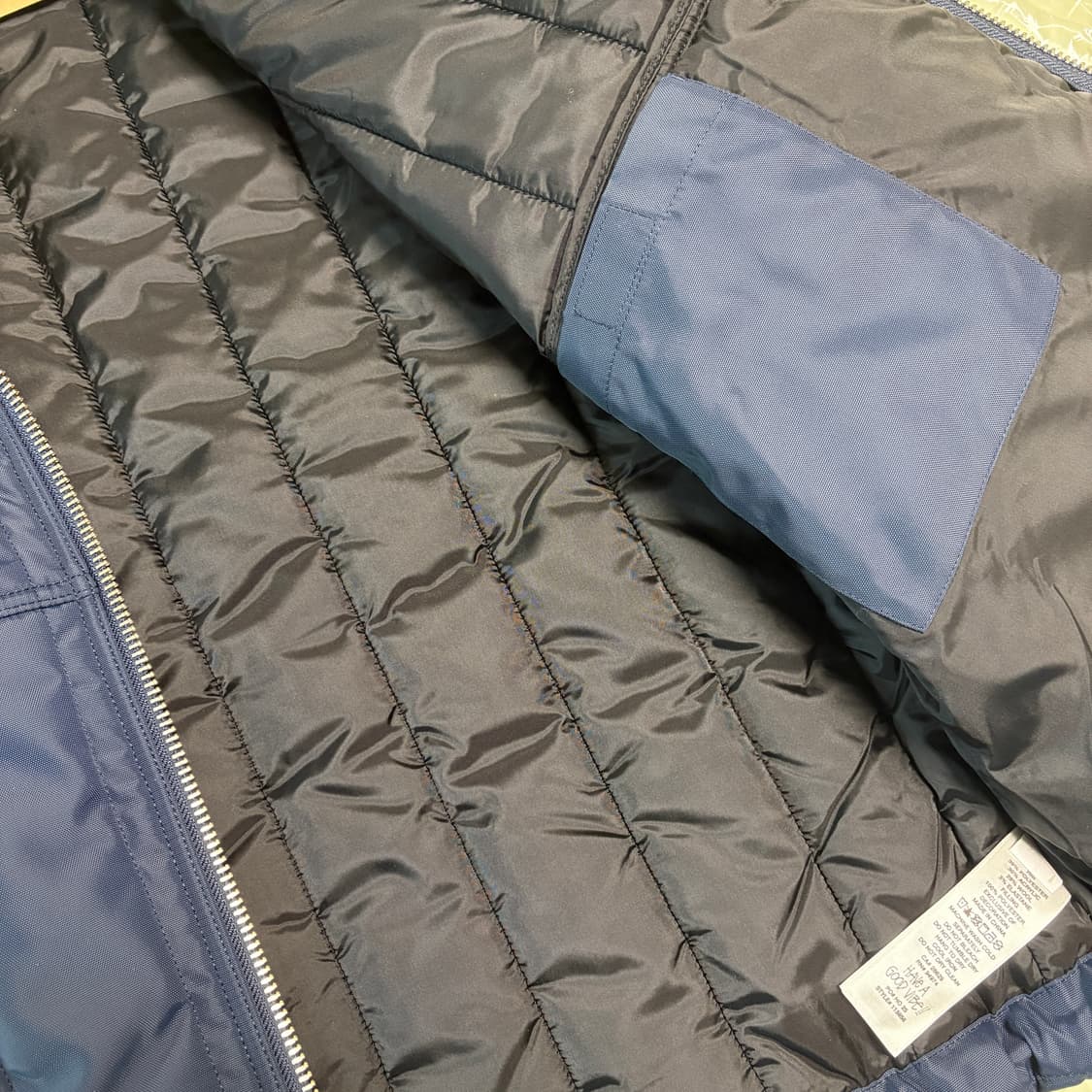 스투시 나일론 퀼티드 패딩 워크자켓 경량패딩 상품이미지7