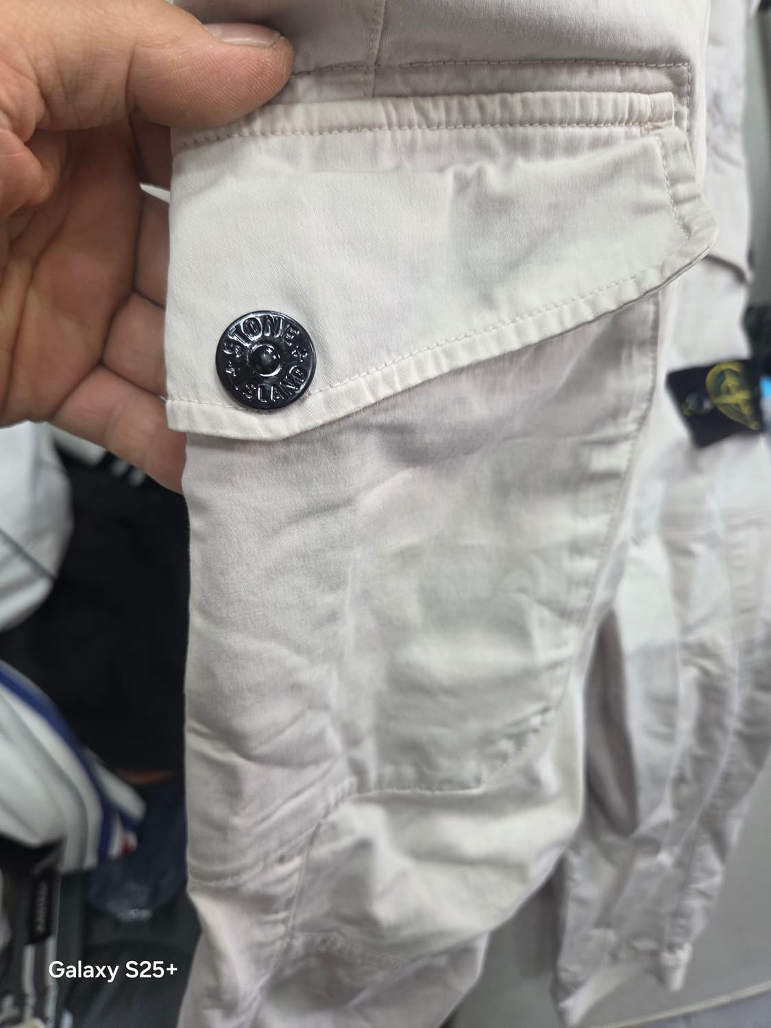 스톤  아일랜드  베이지   커고  조거팬츠 상품이미지4