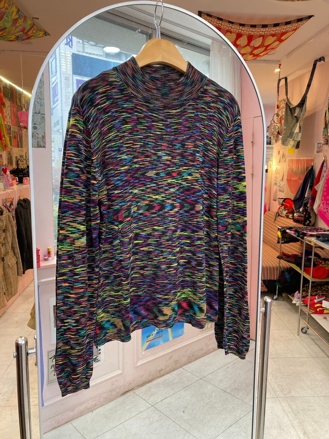 홀로그램 매직아이 그래픽 니트 상품이미지1