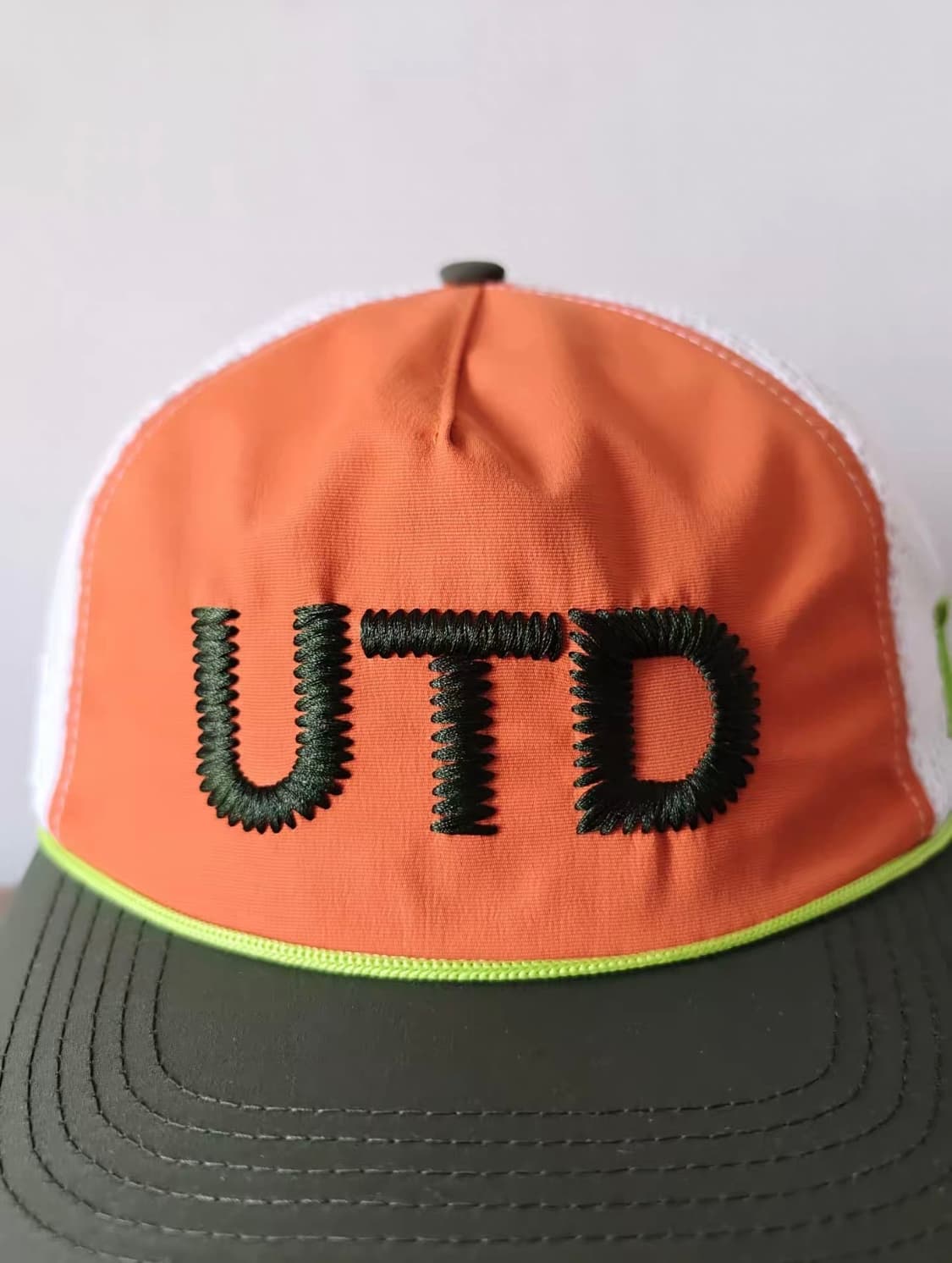 알렉스 조노x UTD 콜라보 미발매 모자 상품이미지2