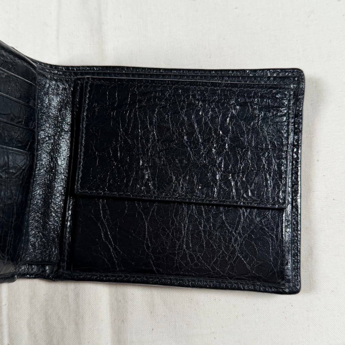 발렌시아가 너트 반지갑 상품이미지3