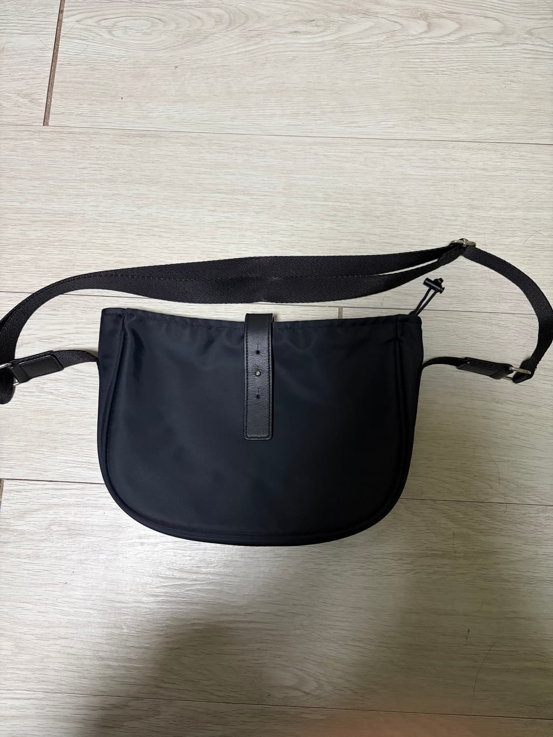 해칭룸 웨이비 미니 백 핀매합니다 상품이미지2