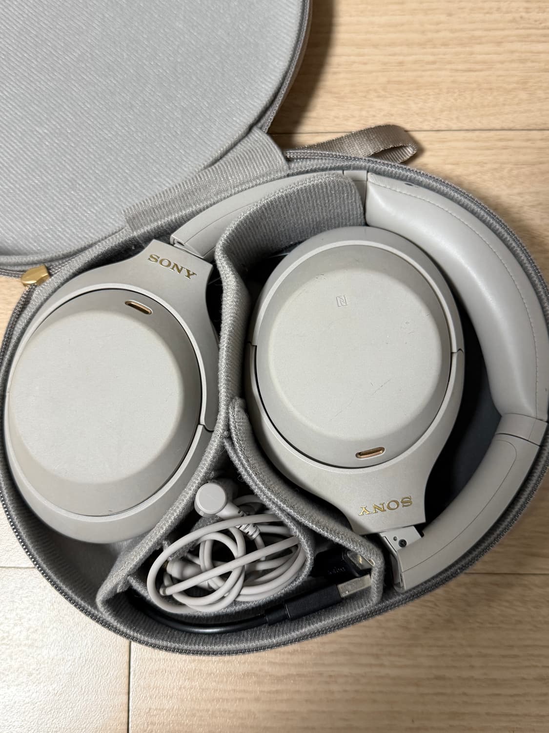 소니 헤드폰 WH-1000XM4  상품이미지1