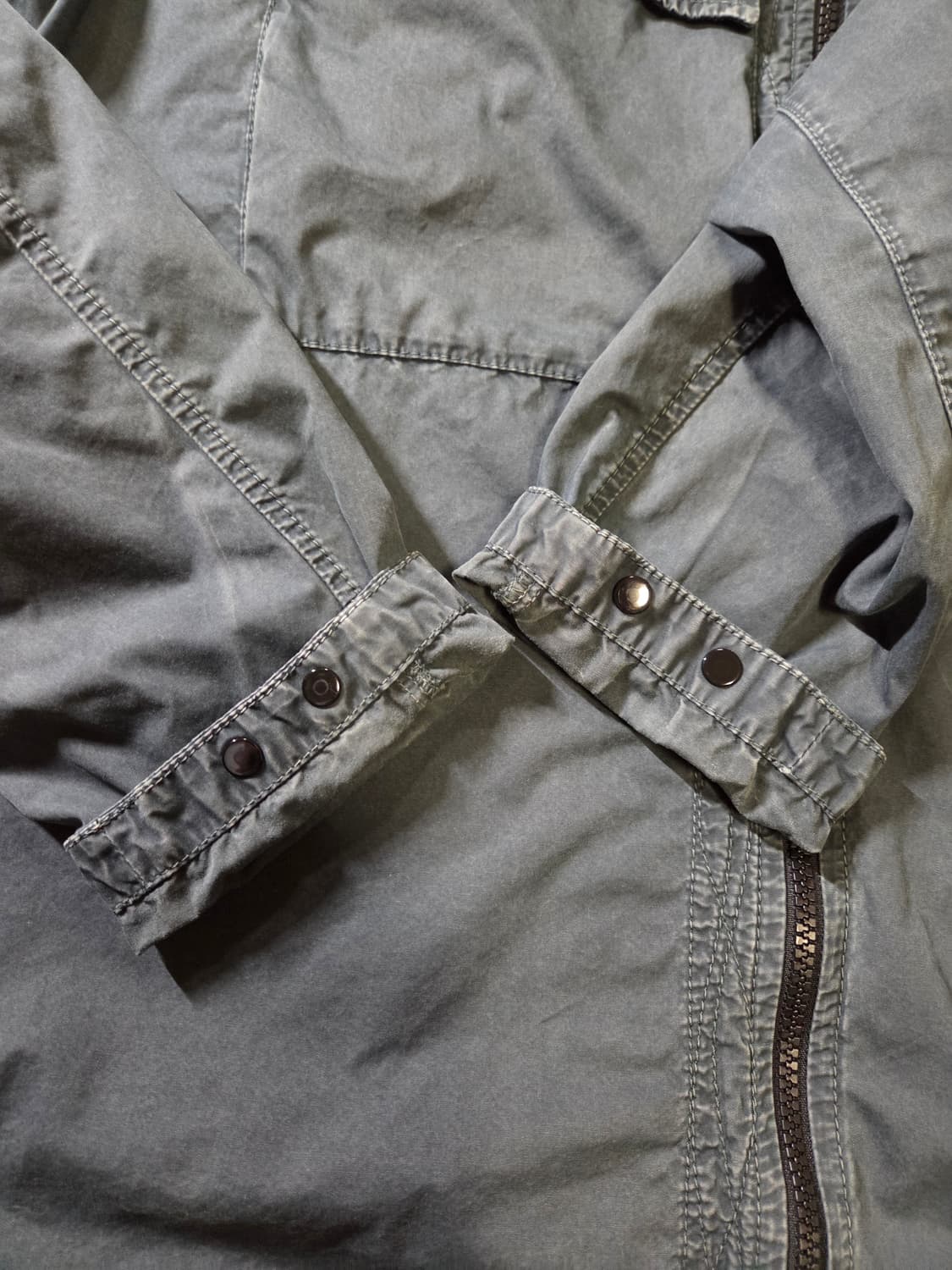 [정품/급처] 스톤아일랜드 올드이펙트 오버셔츠 세이지 그린 상품이미지7