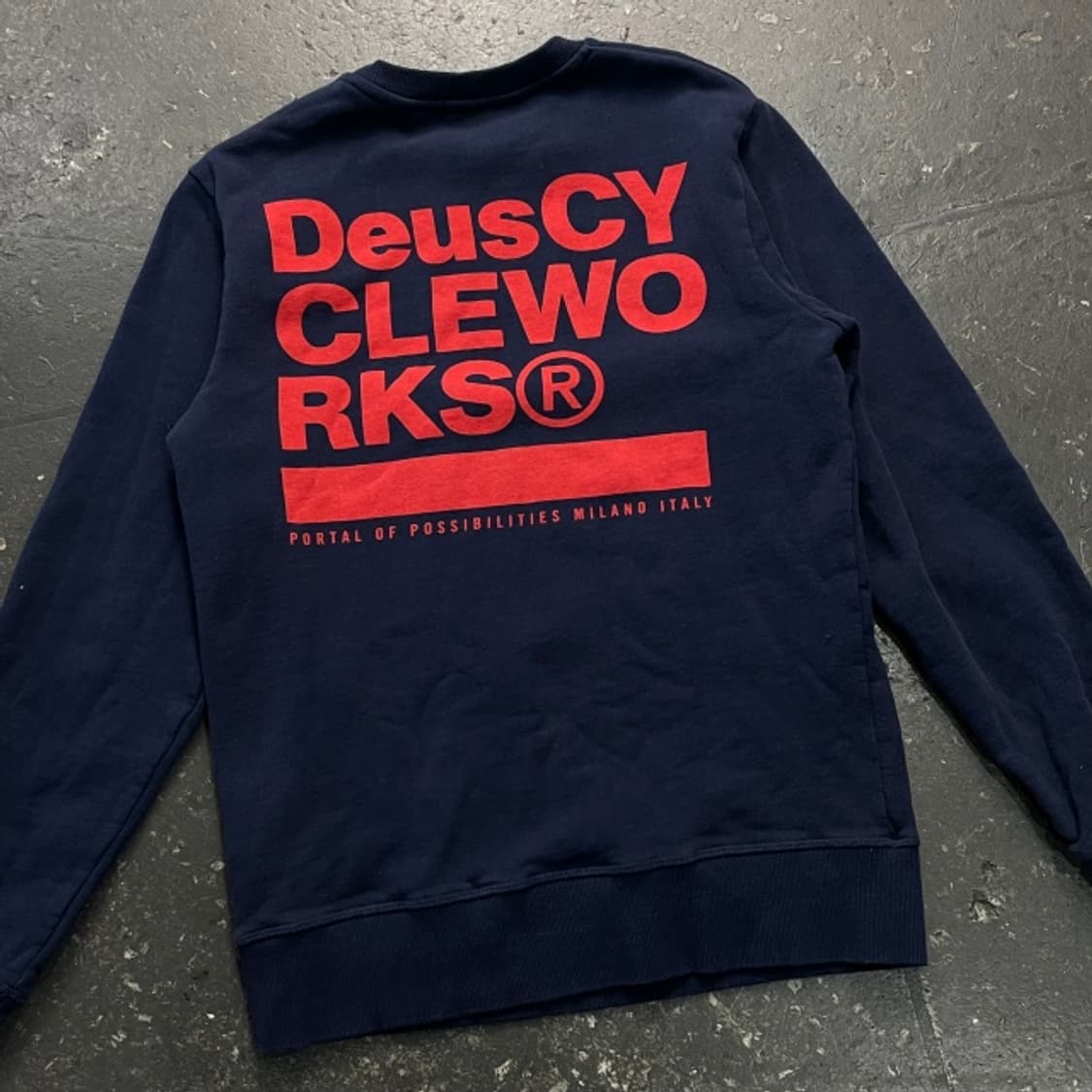 95 데우스 싸이클 웍스 맨투맨  상품이미지5