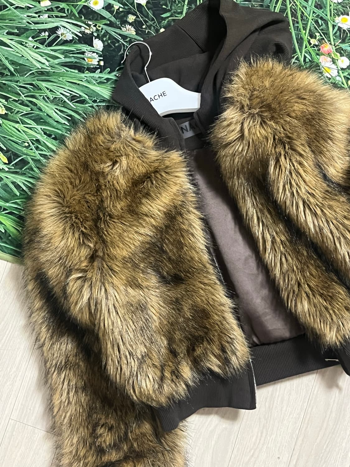 nache 나체 퍼 후드 1사이즈 판매합니다 상품이미지1