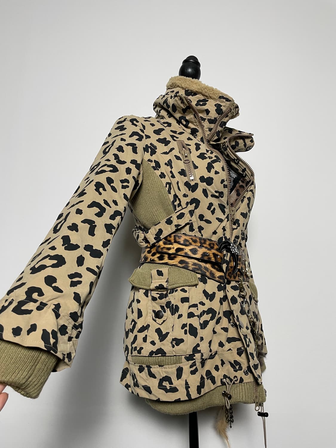 jpn 갸루 레오파드 호피 무늬 패딩 자켓 상품이미지2