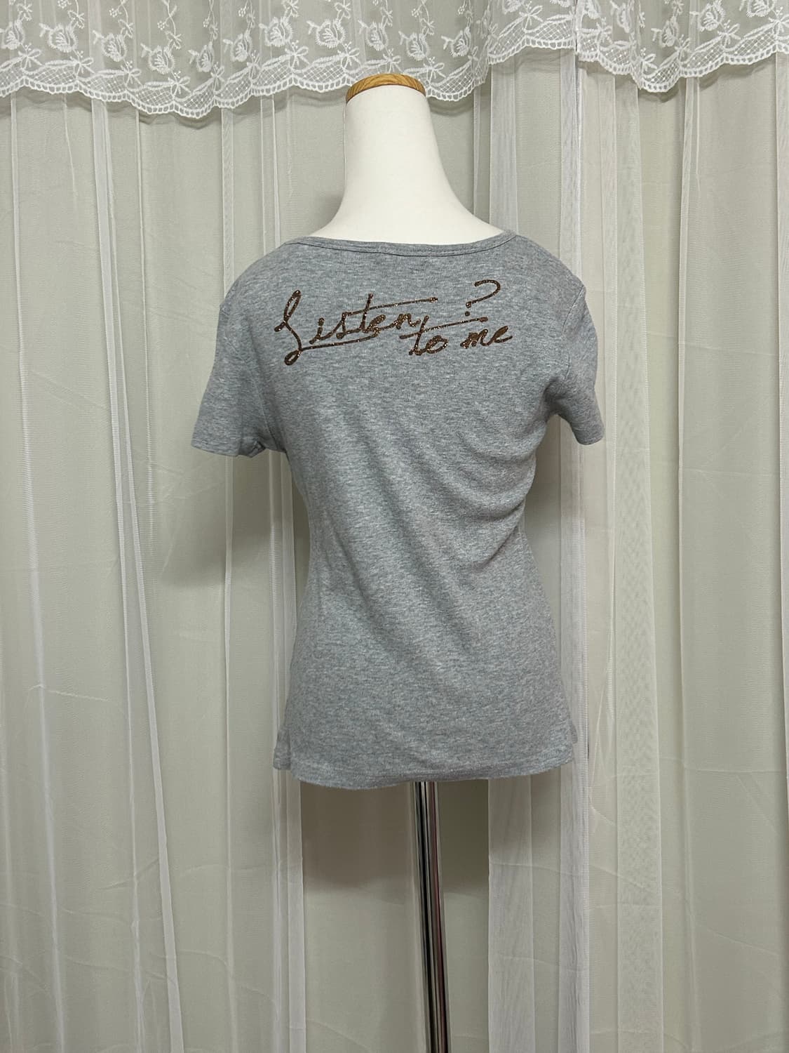 러브캣 Y2K 글리터프린팅 큐빅 반팔 딱붙핏 탑 상품이미지3