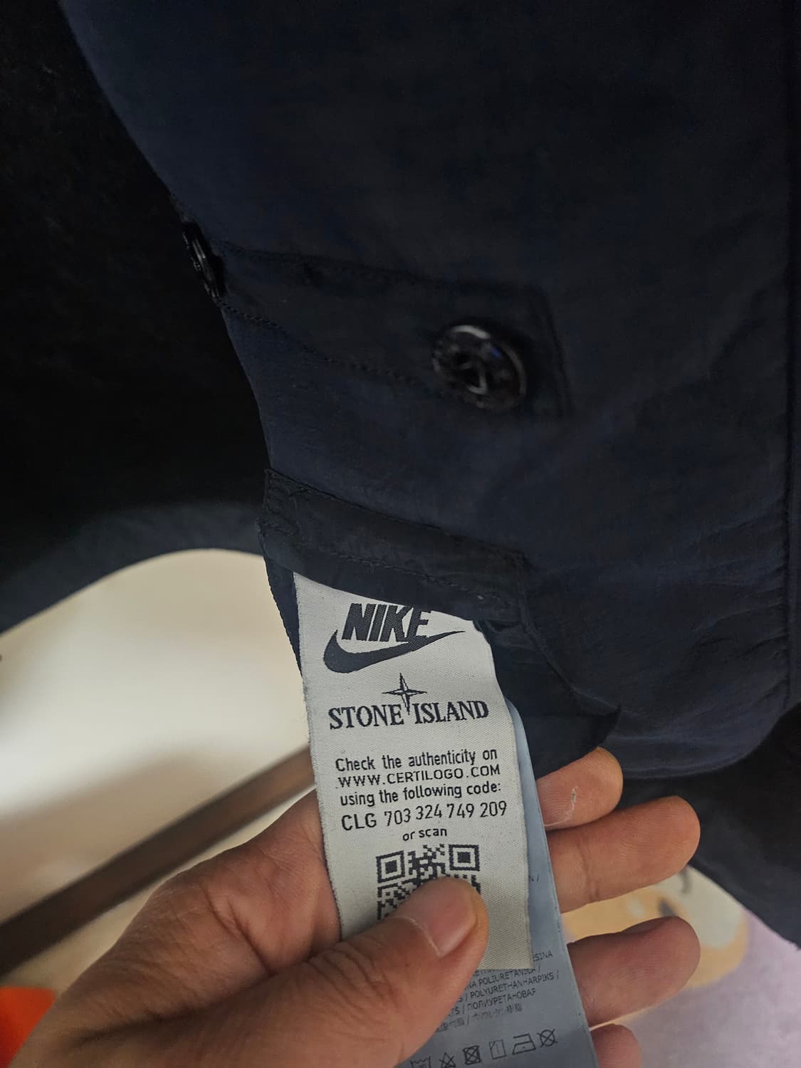 스톤아일랜드X나이키 랩 M 무스탕 코트 (105) 상품이미지9