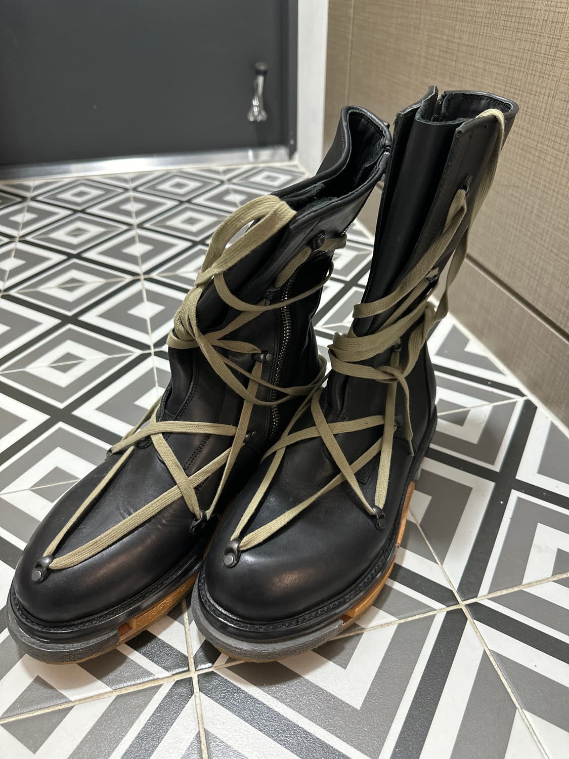 릭오웬스 메가 레이스 레고솔 부츠 43 상품이미지1