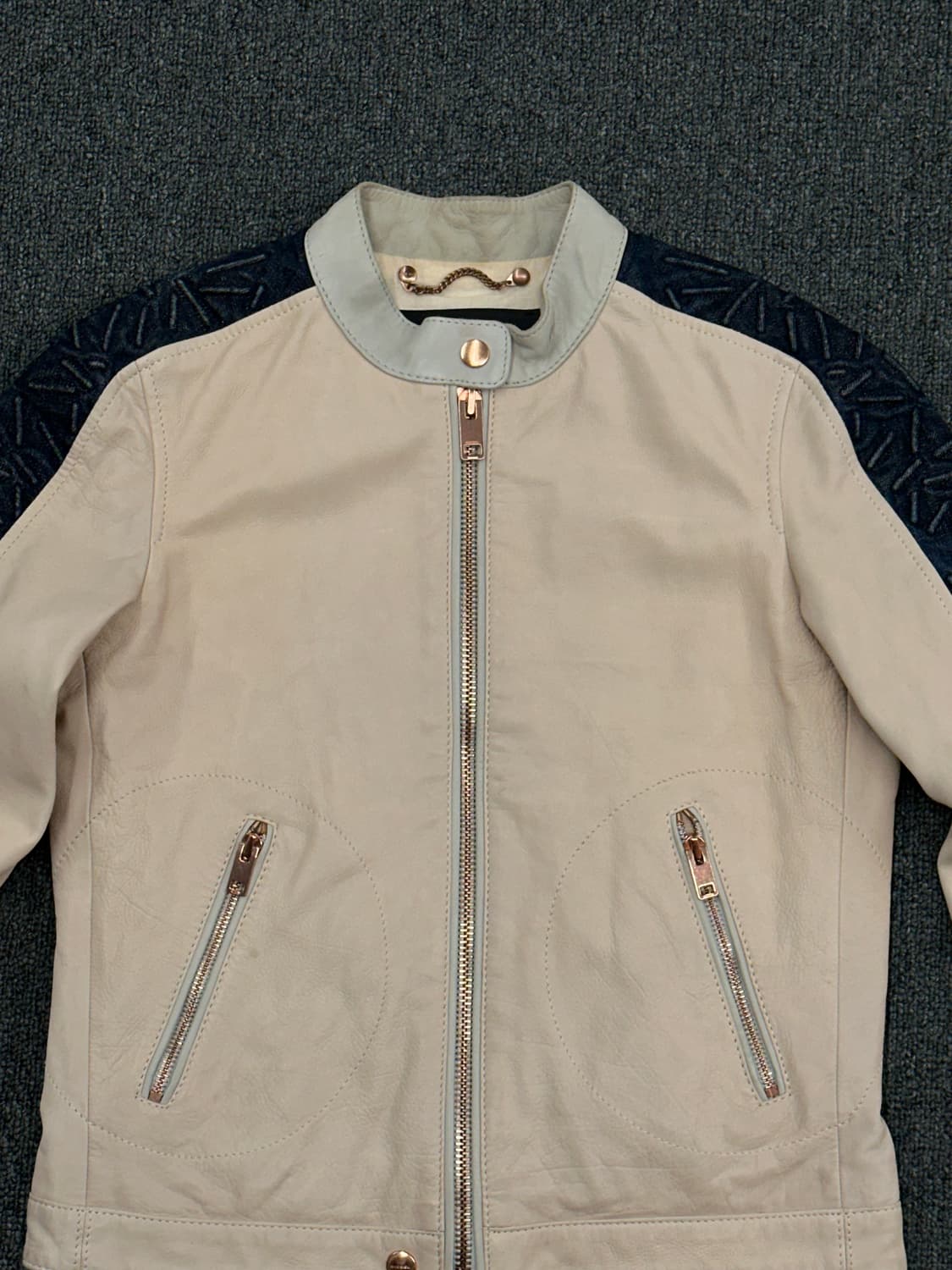 OS)디젤 빈티지 여성 아이보리 싱글라이더 자켓 상품이미지4