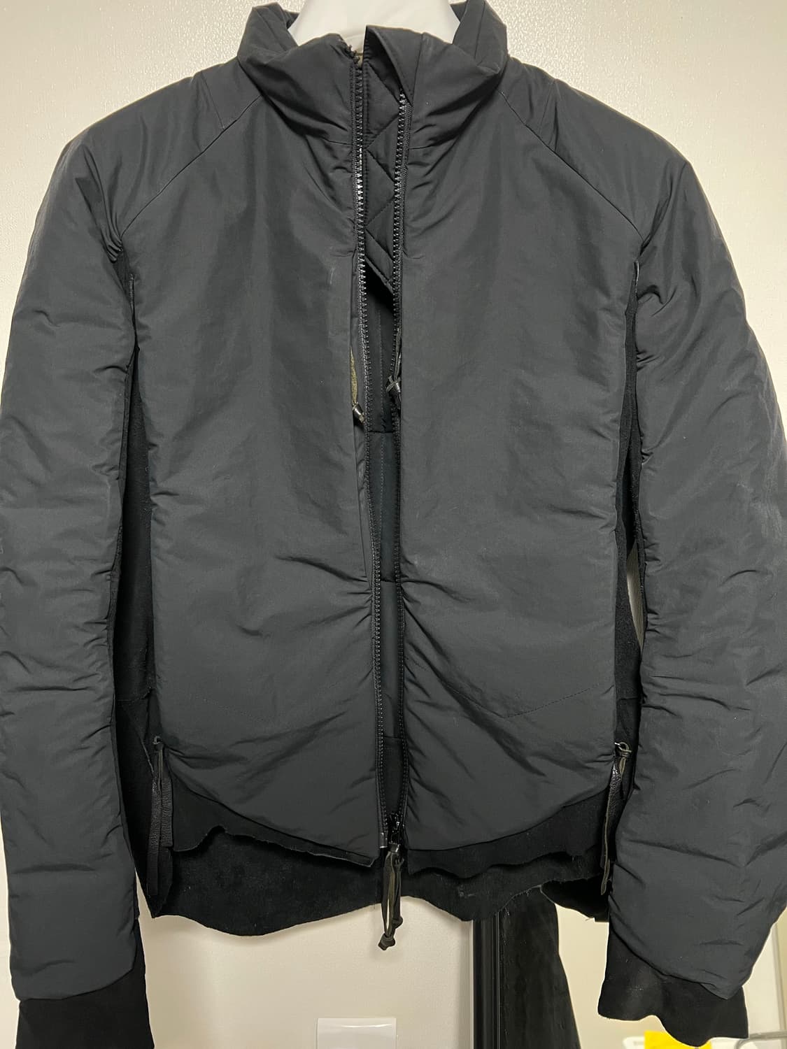 솔로이스트 디어스킨 패딩 상품이미지3