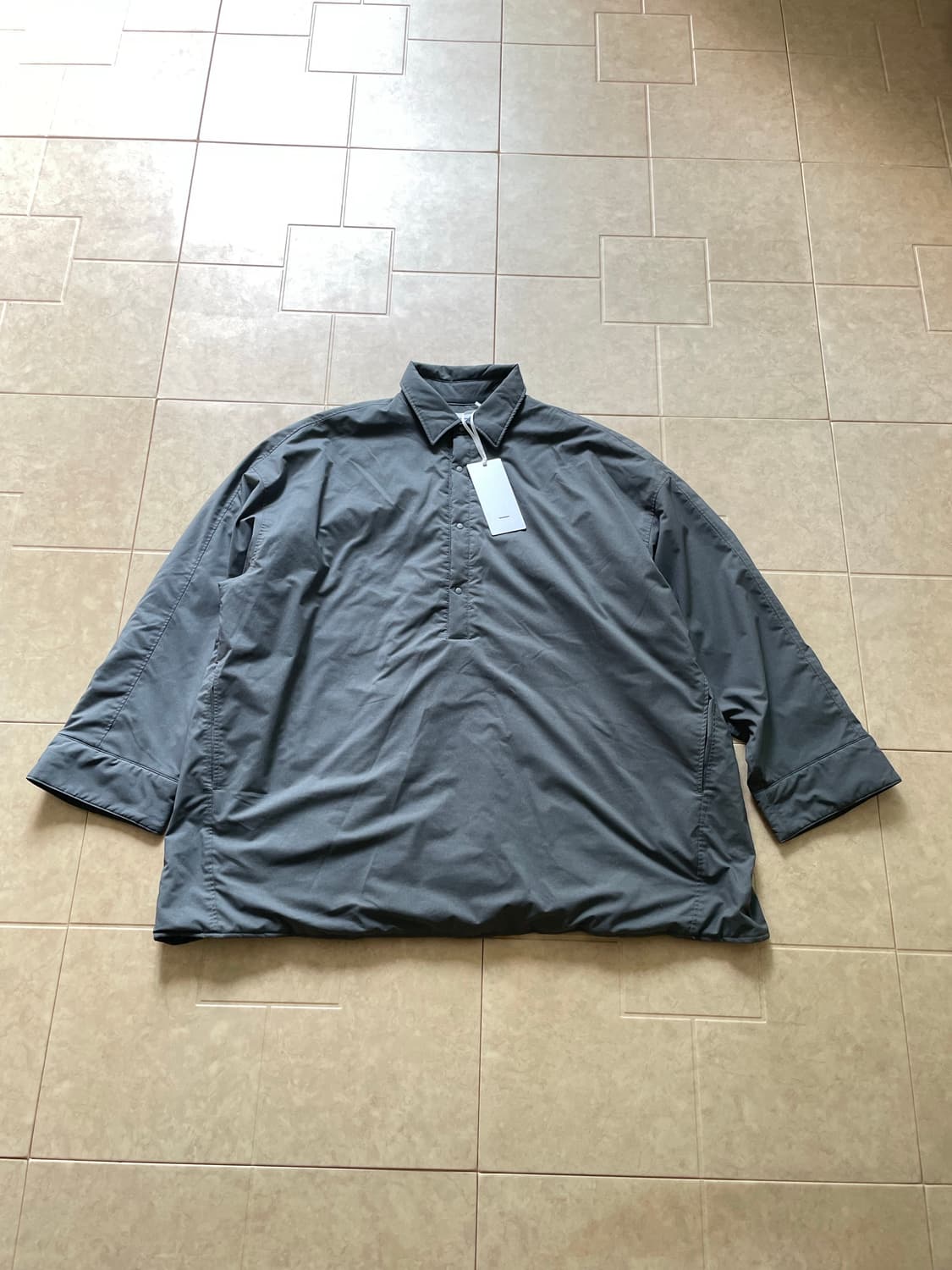 그라프페이퍼 솔로텍스 셔츠 2사이즈 상품이미지1