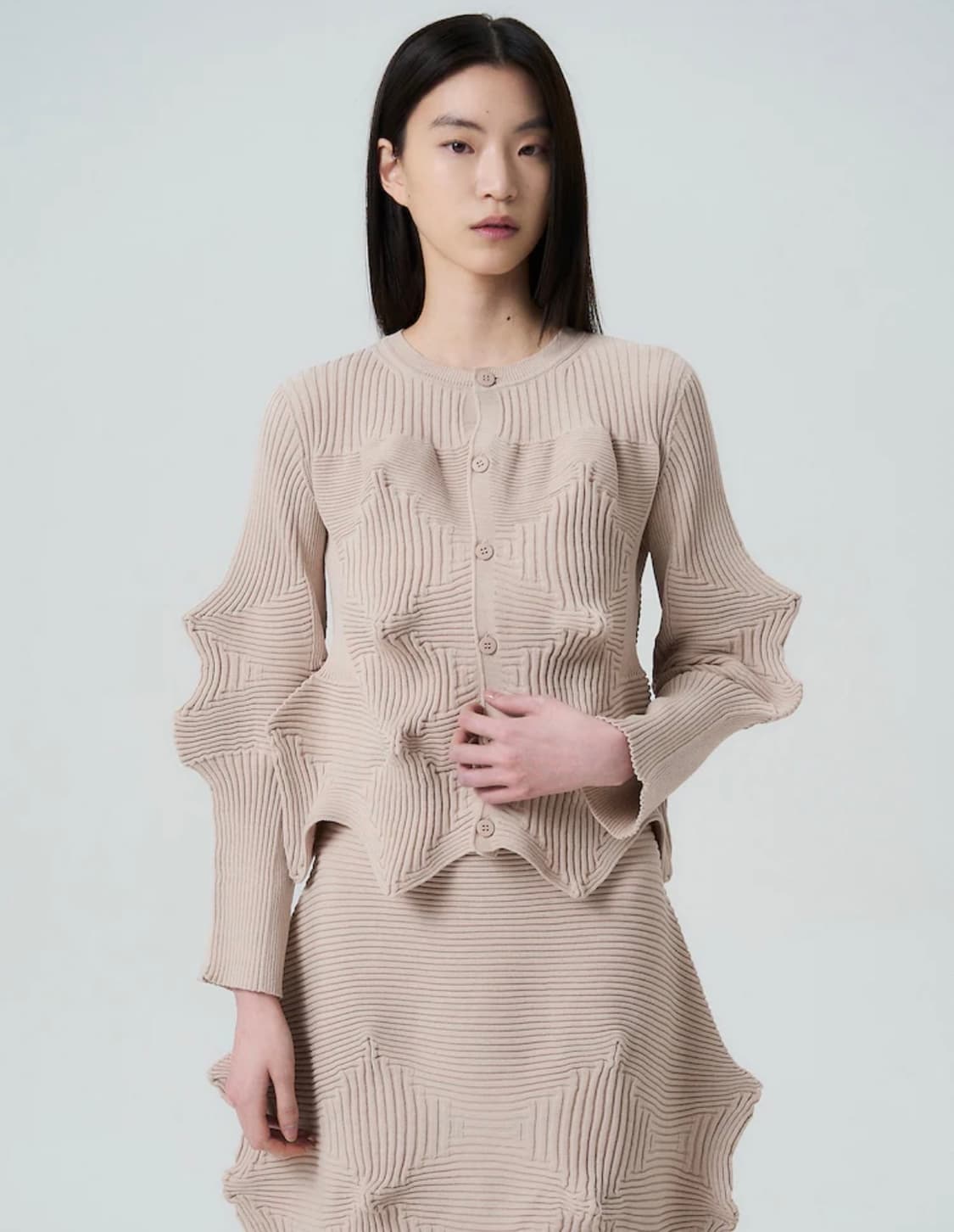 이세이미야케 링키지 가디건 베이지 상품이미지1