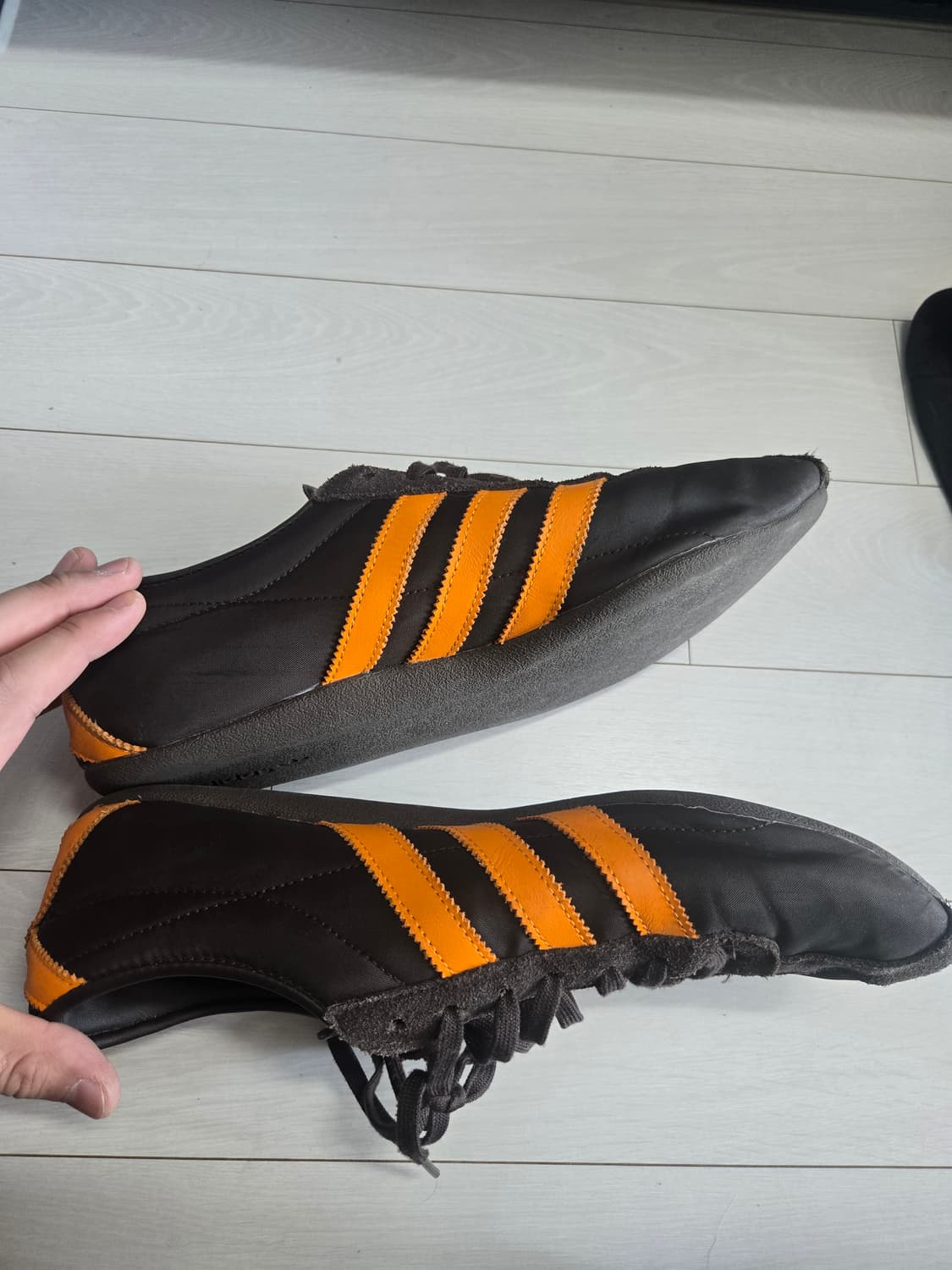 아디다스 도쿄 오렌지 상품이미지2