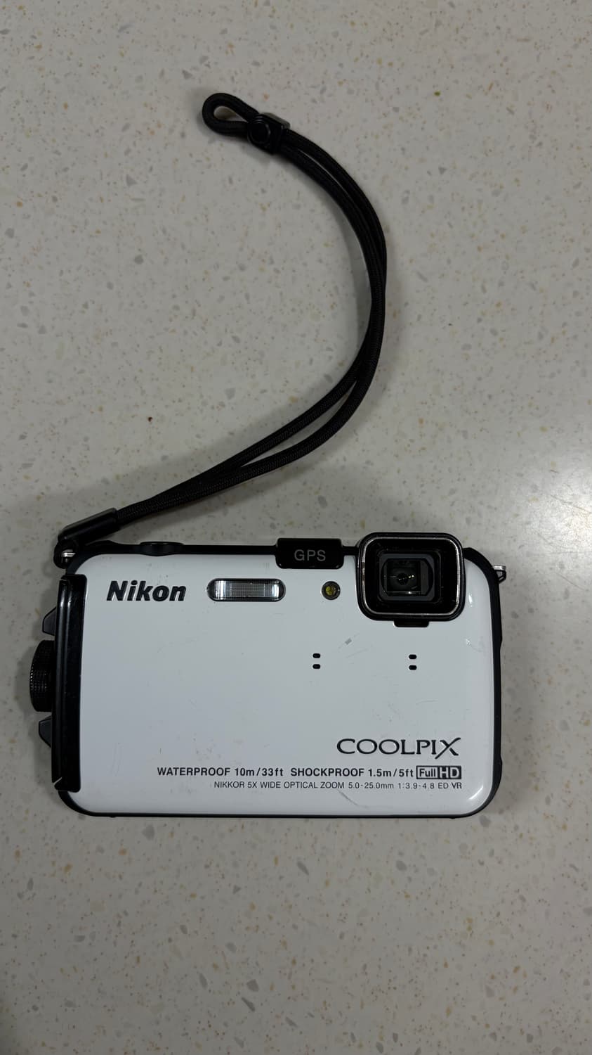 니콘 쿨픽스 aw100 화이트 상품이미지1