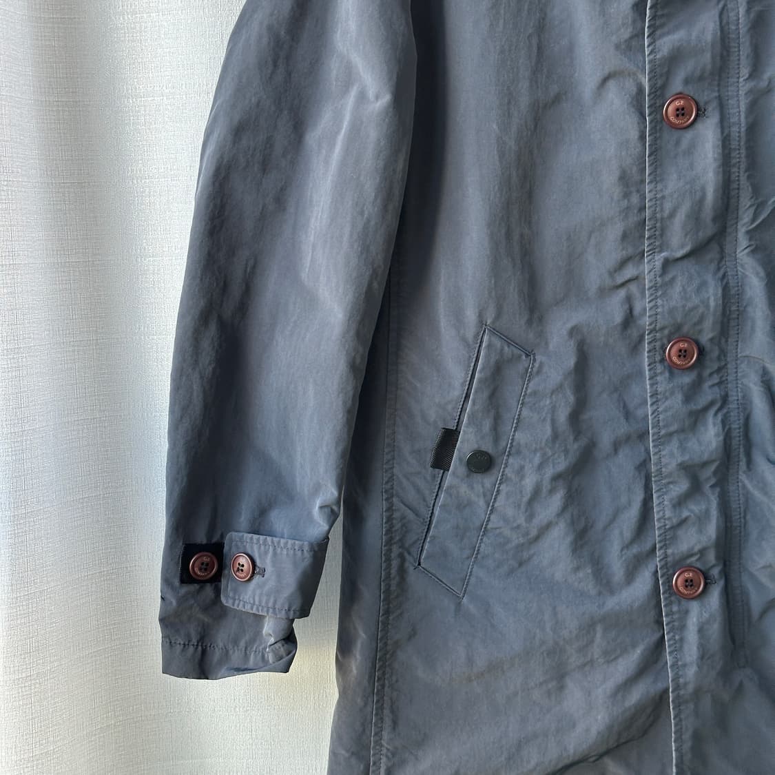 CP컴퍼니 렌즈 포켓 맥코트 그레이 95 상품이미지3