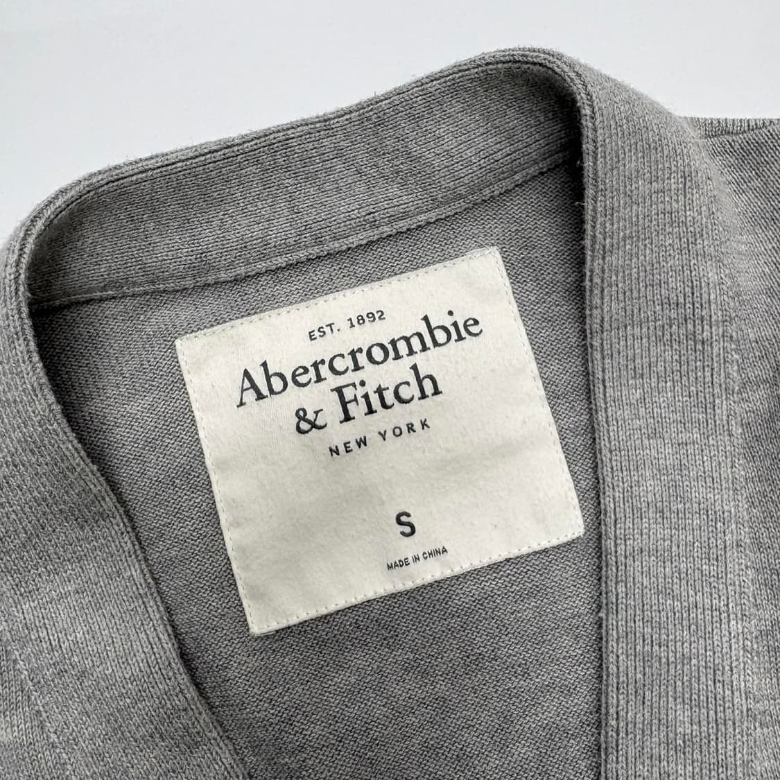 아베크롬비 그레이 코튼 니트 가디건(S) 상품이미지4