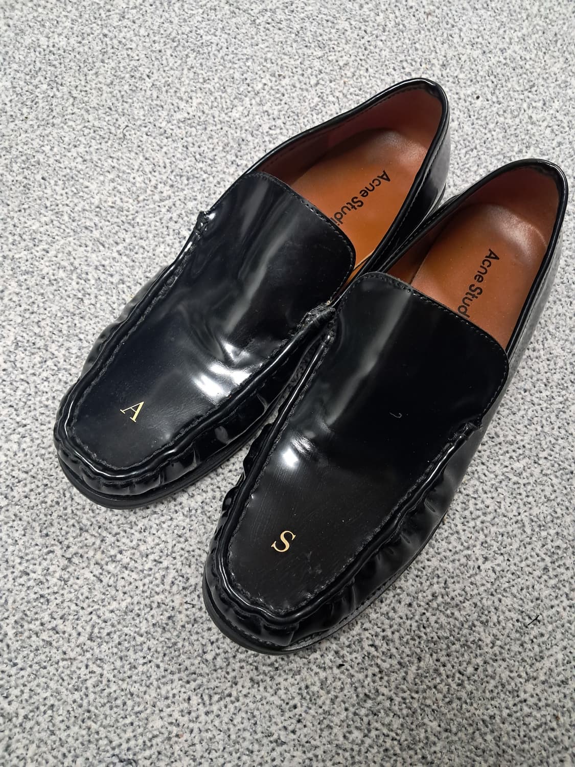 아크네스튜디오 로퍼 상품이미지1