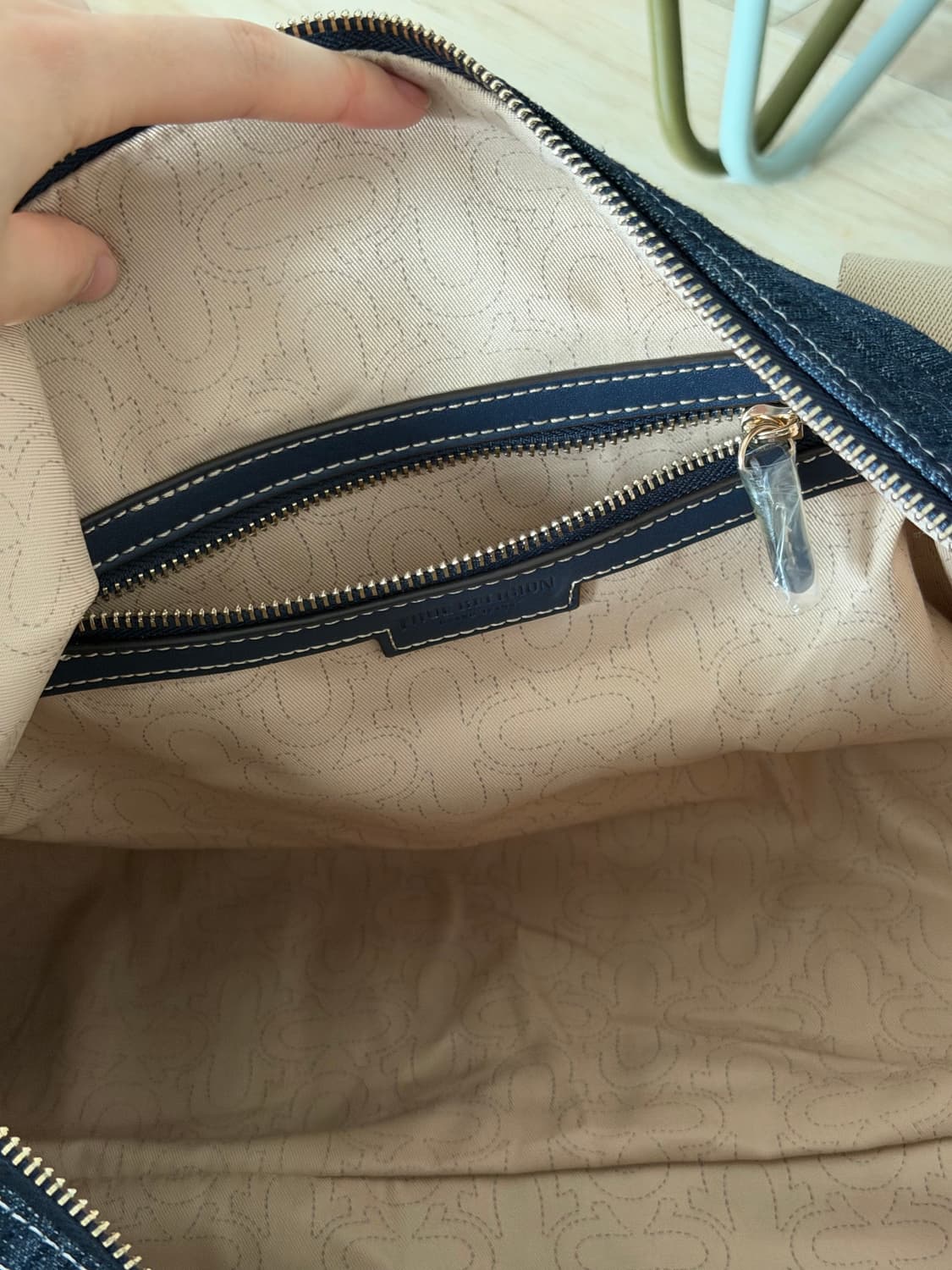 [오늘만] 트루릴리젼 보스턴백 빈티지 데님  상품이미지4