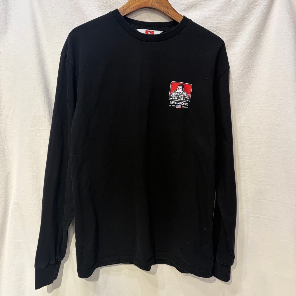 벤데이비스 블랙 긴팔 티셔츠 상품이미지1