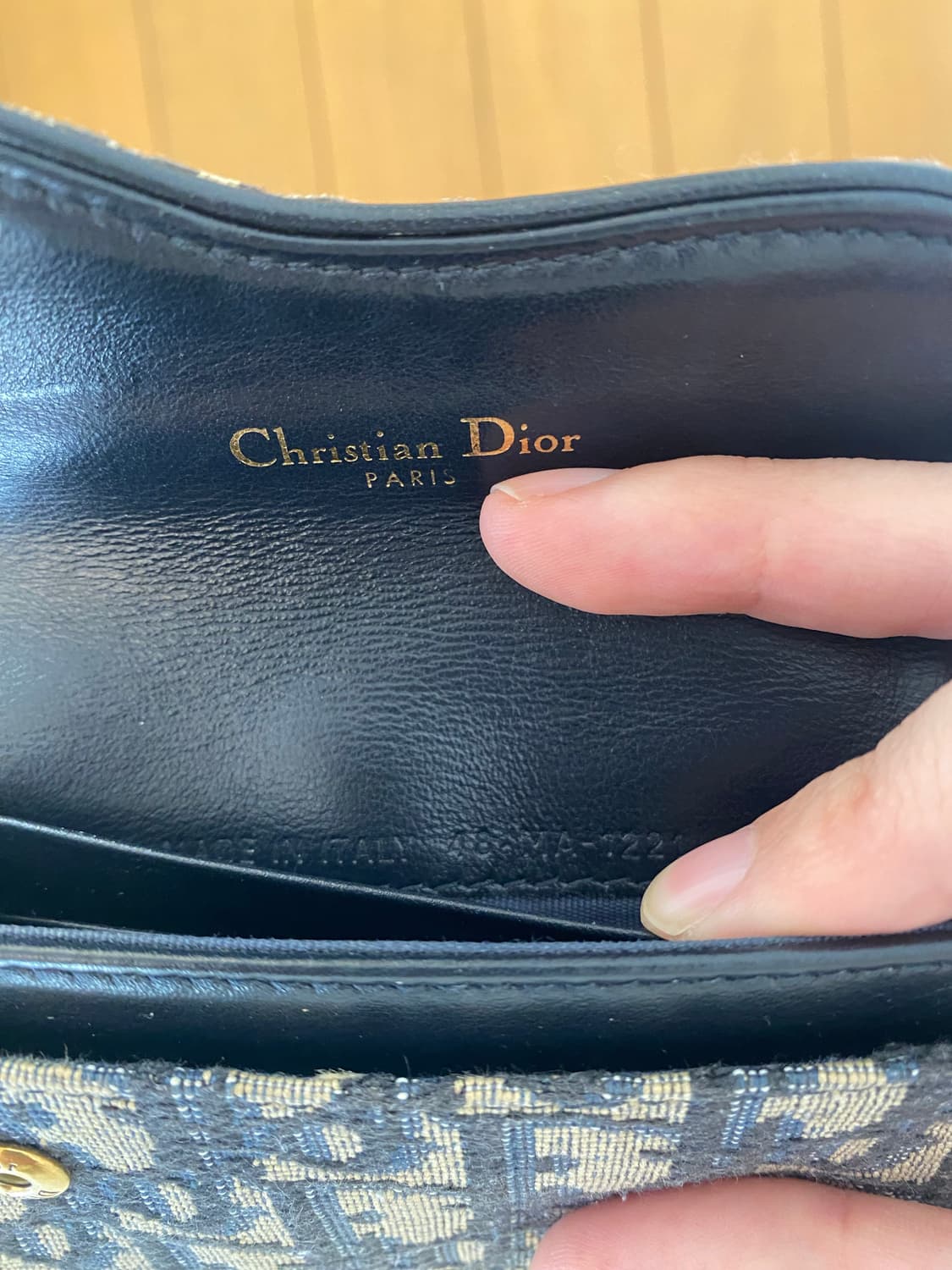 디올 새들 블룸 카드 지갑 (블루 오블리크 자카드) 상품이미지5