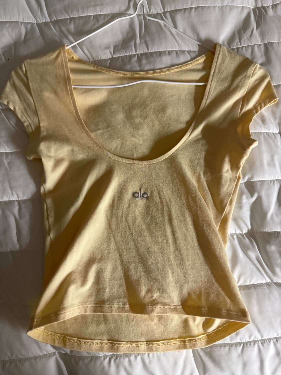 알로요가 alo yoga 옐로우 탑 상품이미지3