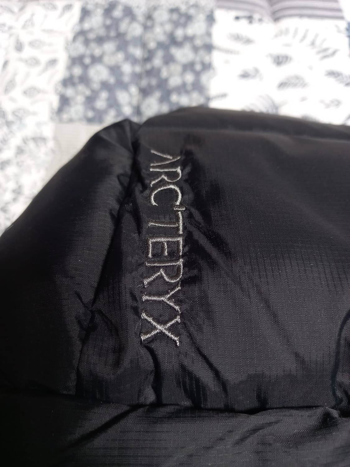 아크테릭스 토륨 후디 경량패딩 블랙 L 상품이미지6