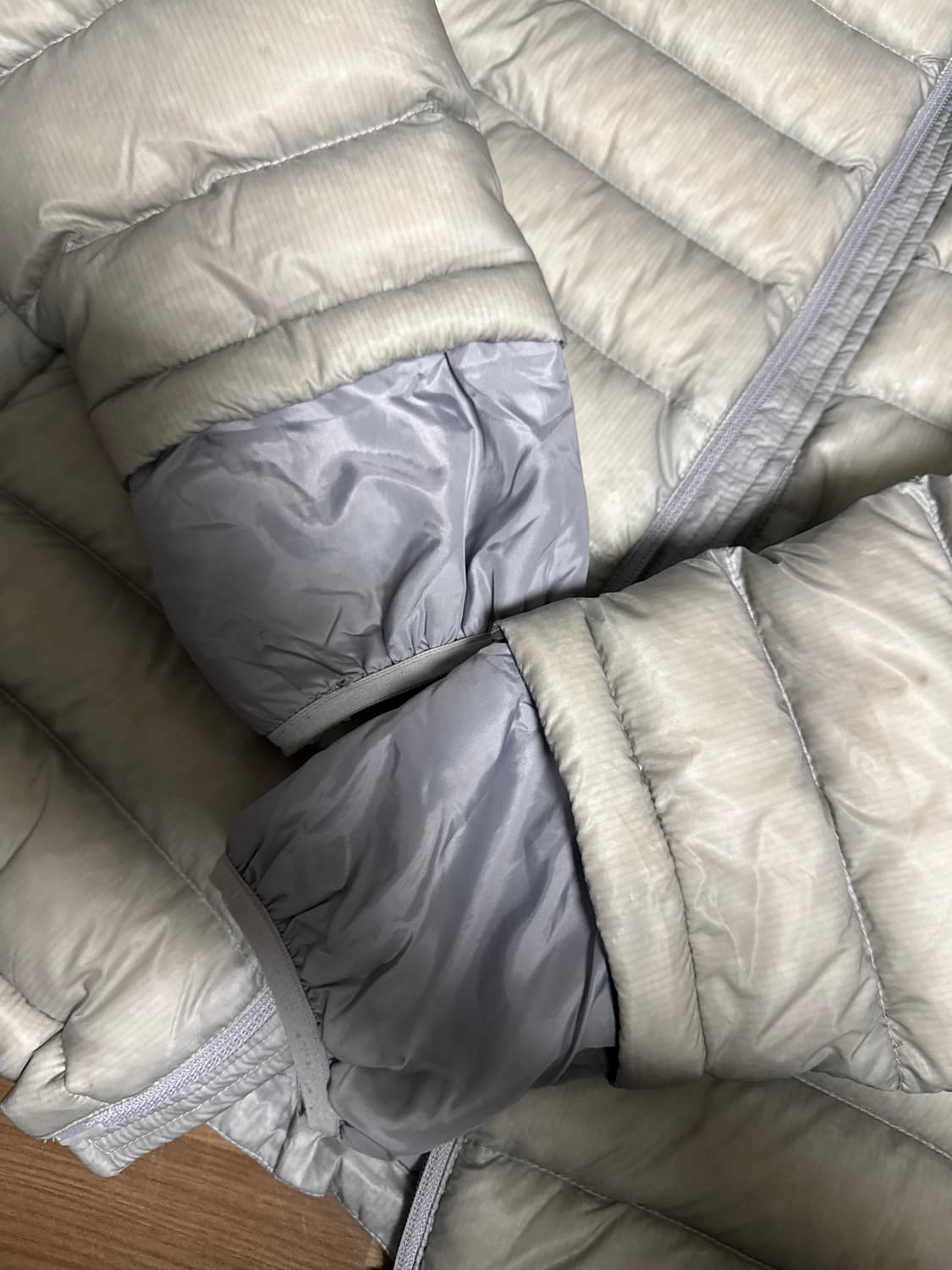 산산기어 서픽스 푸퍼 자켓 그레이 - 24FW 상품이미지6