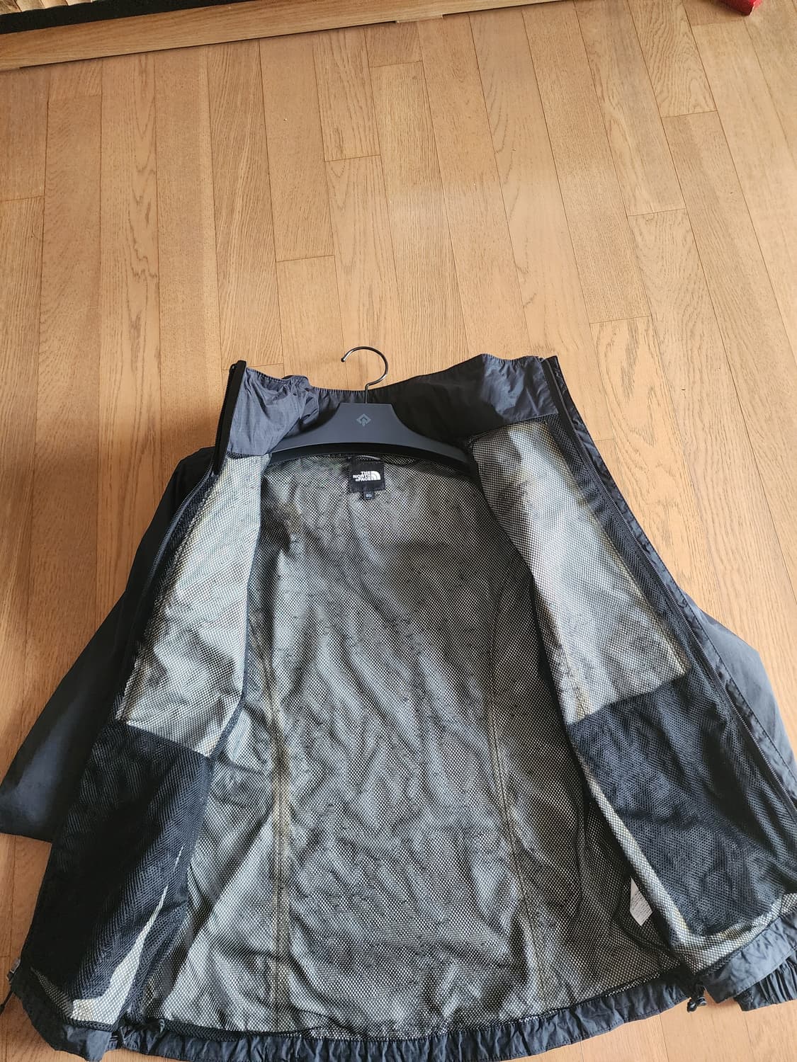 노스페이스 바람막이 85(S) 블랙 상품이미지9