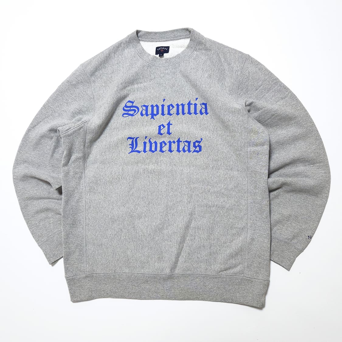 노아 NOAH 놀리지 크루넥 맨투맨 티셔츠 헤더그레이 상품이미지1