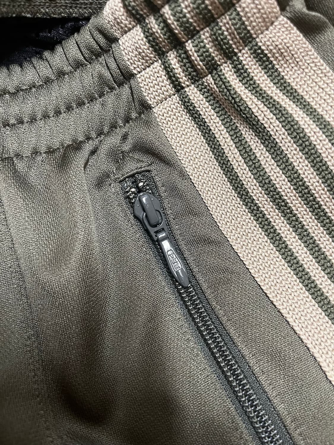 니들스 x LHP hd 트랙팬츠 올리브 xs사이즈 상품이미지6