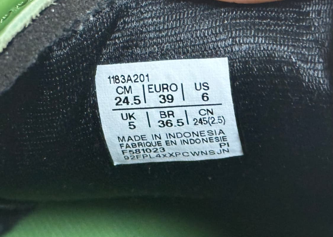 오니츠카타이거 상품이미지2