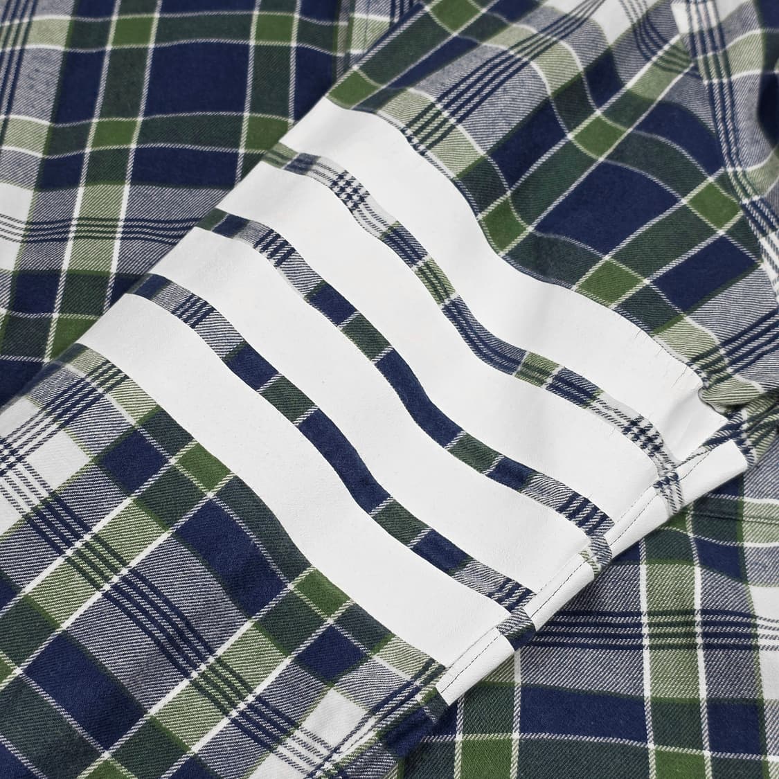 톰브라운 4바 플란넬 체크셔츠 상품이미지3