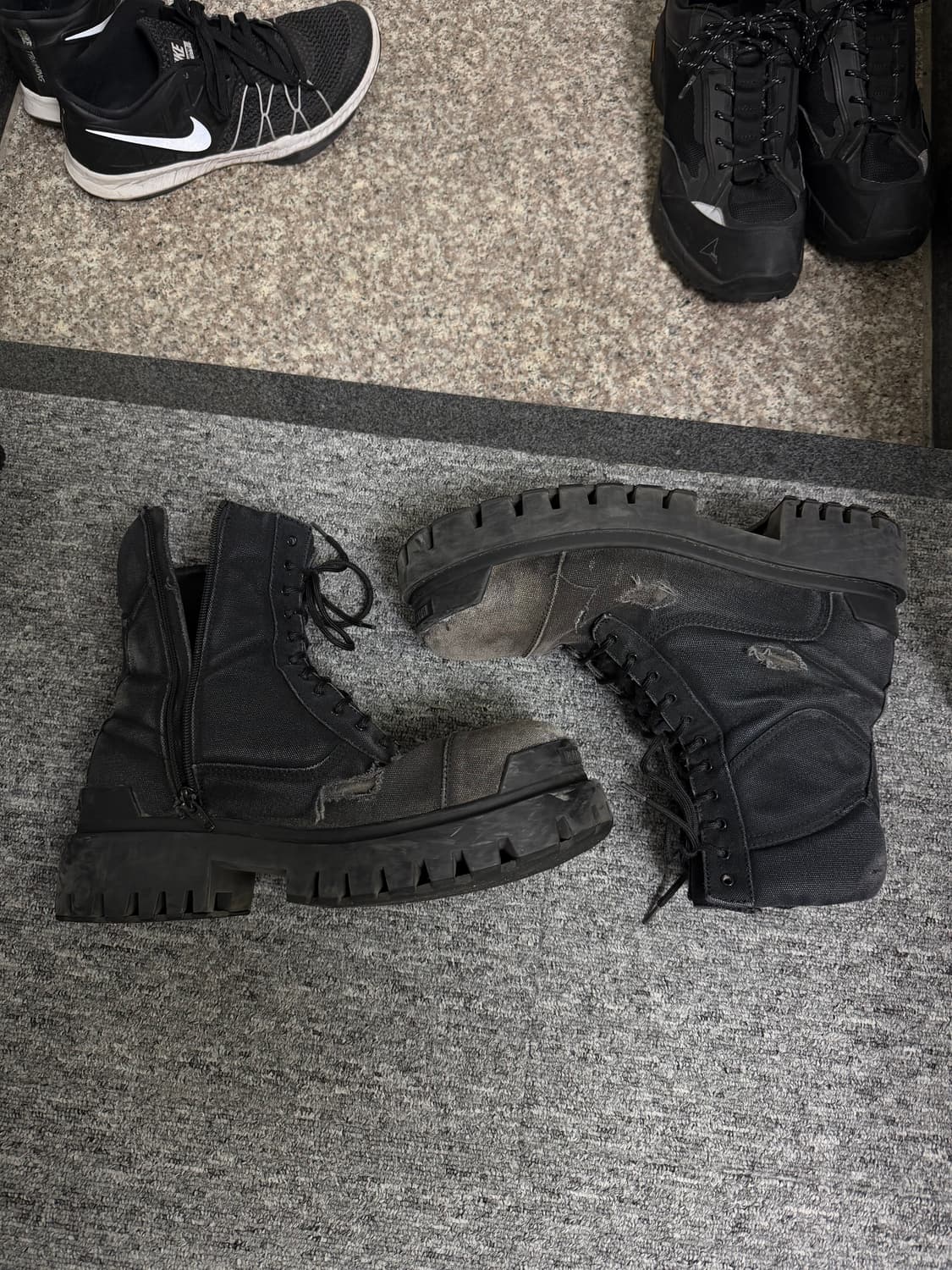 [43] 발렌시아가 컴뱃 스트라이크 부츠 블랙 상품이미지6