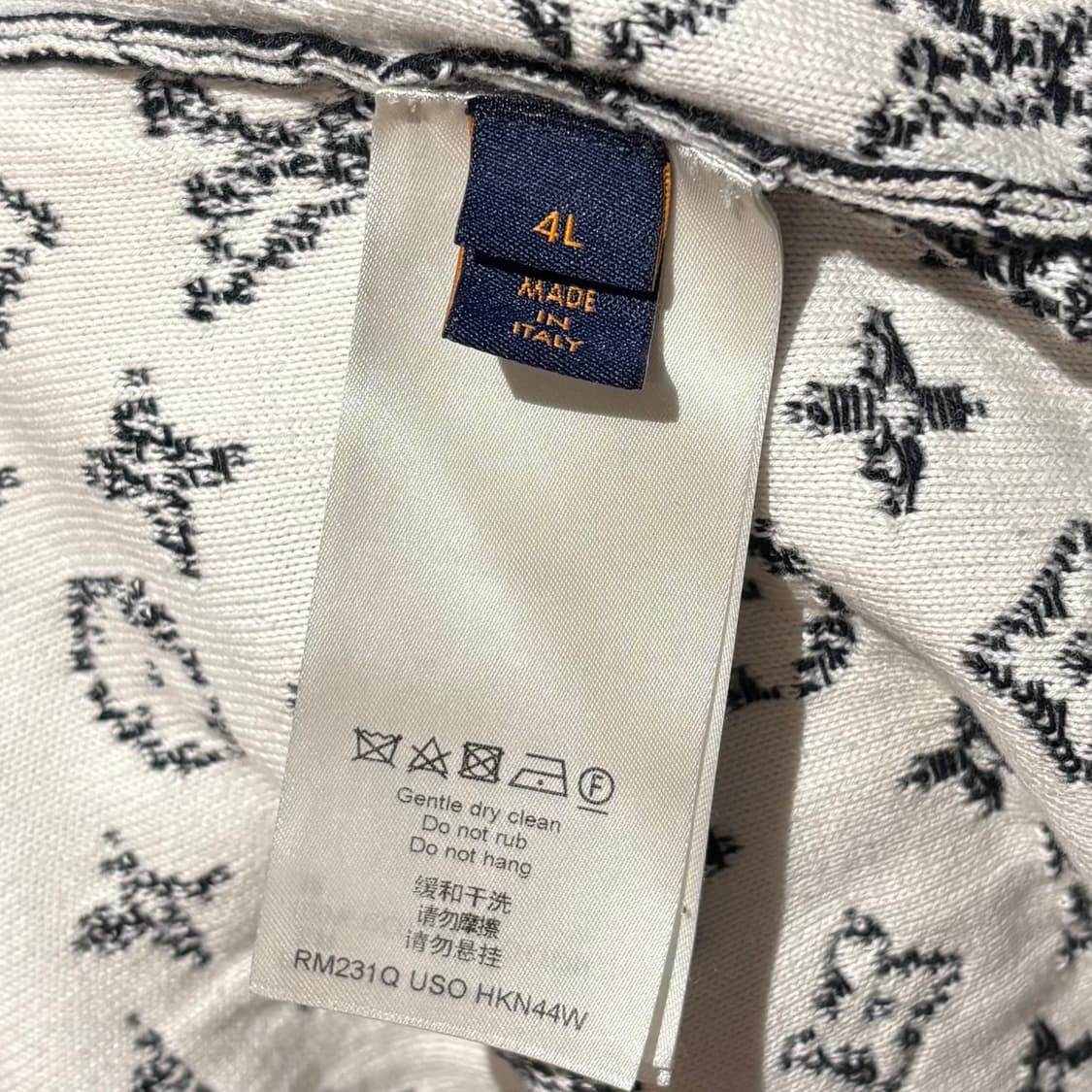 4L/루이비통 그라데이션 니트 상품이미지3