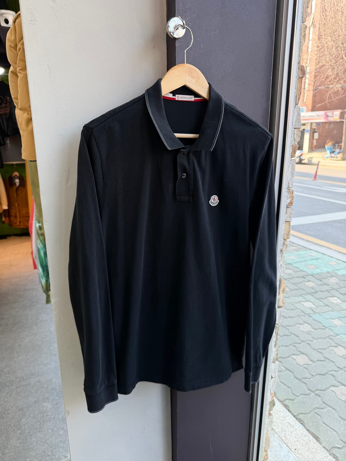 XL/ 몽클레어 클래식 와펜패치 PK 긴팔 상품이미지3