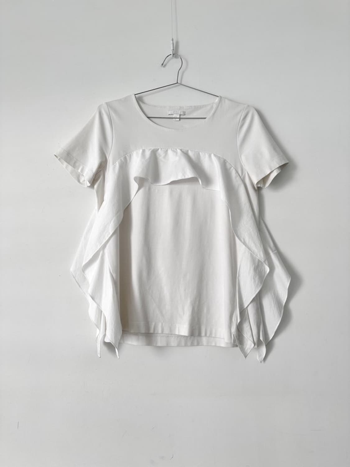 COS fly frill top / white 상품이미지4