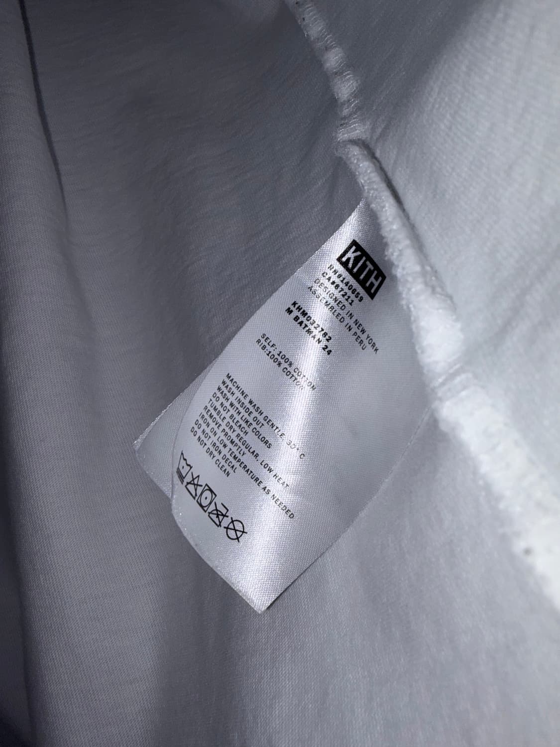 KITH x Batman 키스 x 베트맨 박스로고티  상품이미지6