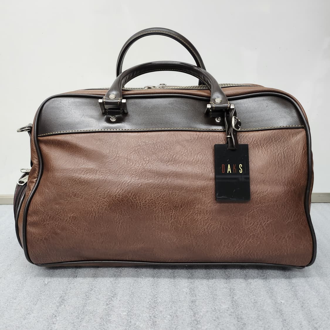 닥스 정품 골프 보스턴백 30x45x27cm. 상품이미지6