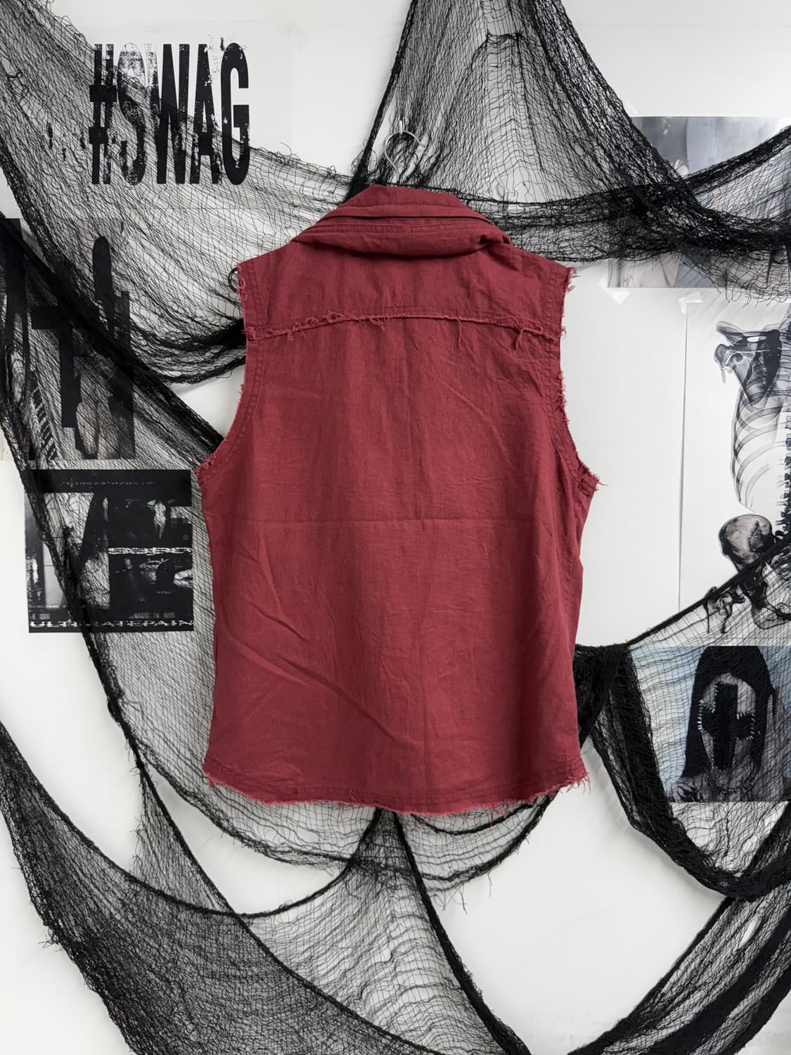 In the attic homme damaged vest 상품이미지4